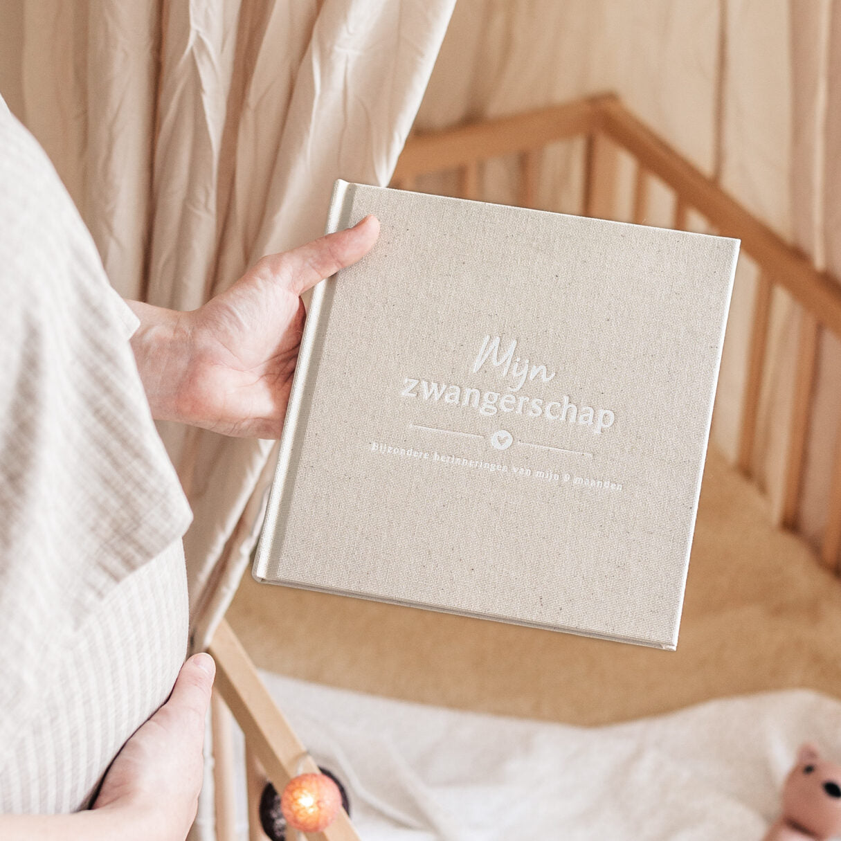 Baby Journal - My Pregnancy Journal - Linen Beige - Fyllbooks