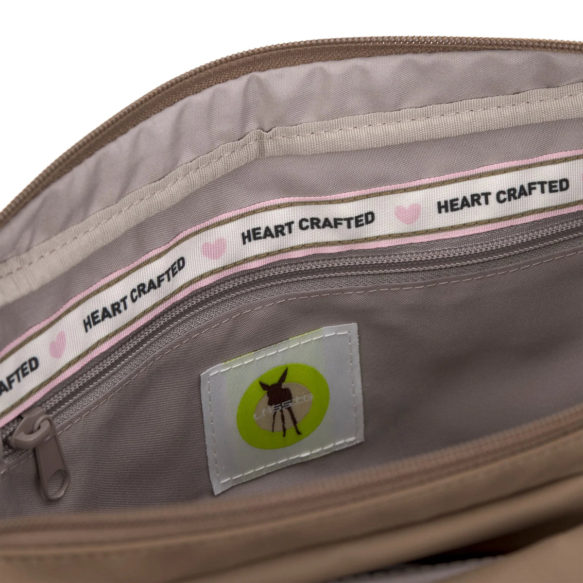 Teya Luiertas – Shoulder Bag – Hazelnut – LÄSSIG