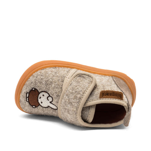 Barefoot slippers Sand- Miffy x Bisgaard barefoot basic – Wool – Bisgaard