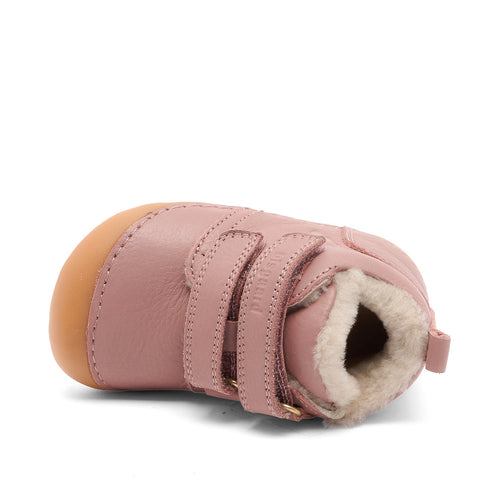 Barefoot Carter Lamb – Rose – Bisgaard: schoentje van bovenaf met zichtbare voering.