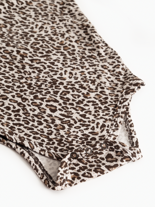 Babyromper Leo Body LS - Modal - Dark Brown Leo - MarMar Copenhagen