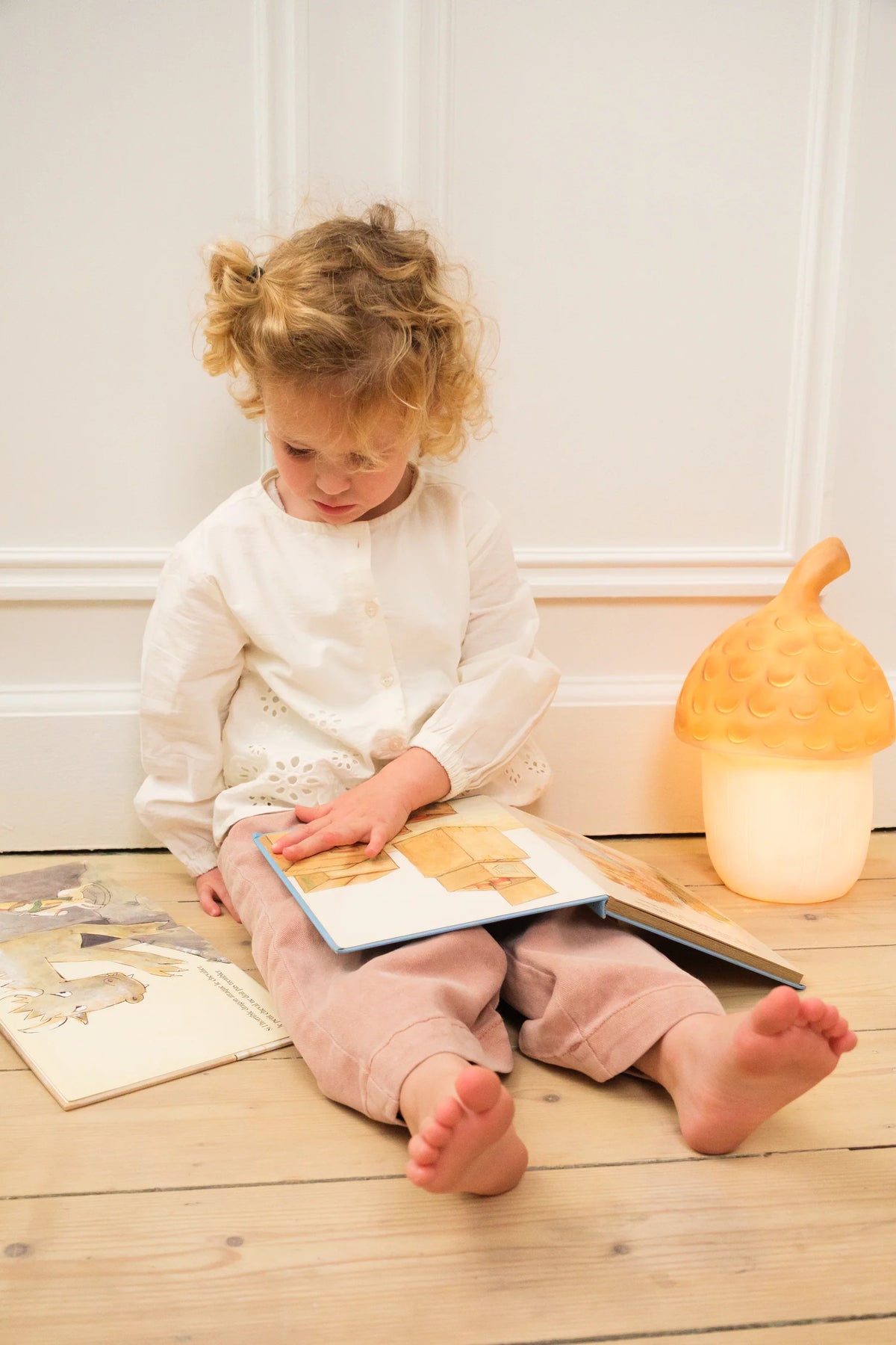 Veilleuse Gland Terra – Lampe enfant LED avec variateur – Egmont Toys
