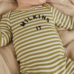Milking It – Matcha Stripe Onesie Footless – Boxpakje – Biologisch Katoen – Claude & Co