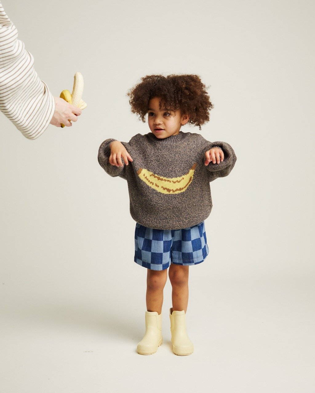 Lori Banana Sweater – Baggy trui - 100% biologisch Katoen – Claude & Co