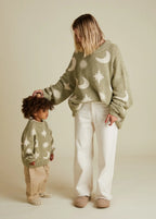 Moon & Stars Sweater Matcha – 100% Organic Cotton – Claude & Co