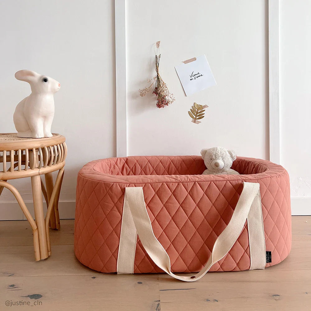 KUKO Baby Moses Basket - Portable Cocoon Bassinet from Birth - Baby Lift & Bassinet - Charlie Crane