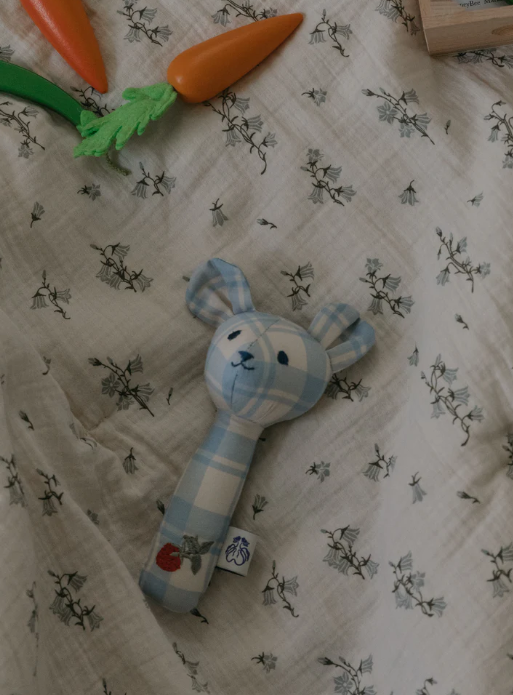 Rassel Bär - Bio-Baumwolle - Plaid Sky Blue - Garbo&Friends
