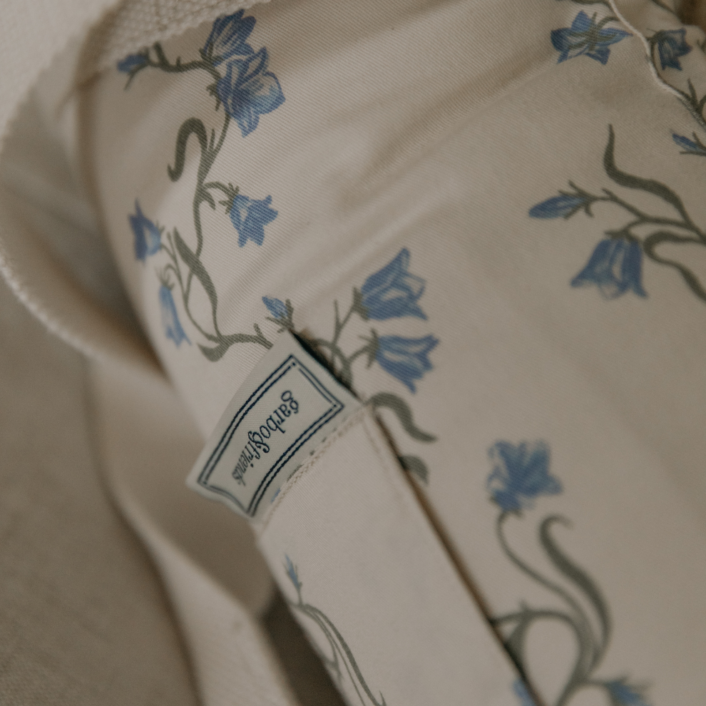 Baby Nest - Bellflower - Babylft - Biologisch katoen - Blauwe bloemen - Garbo & Friends