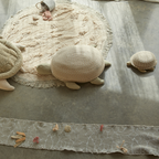 Basket Mama Turtle - Grote opbergmand zeeschildpad - 18 × 45 × 70 cm - Lorena Canals - productfoto - afbeelding 5