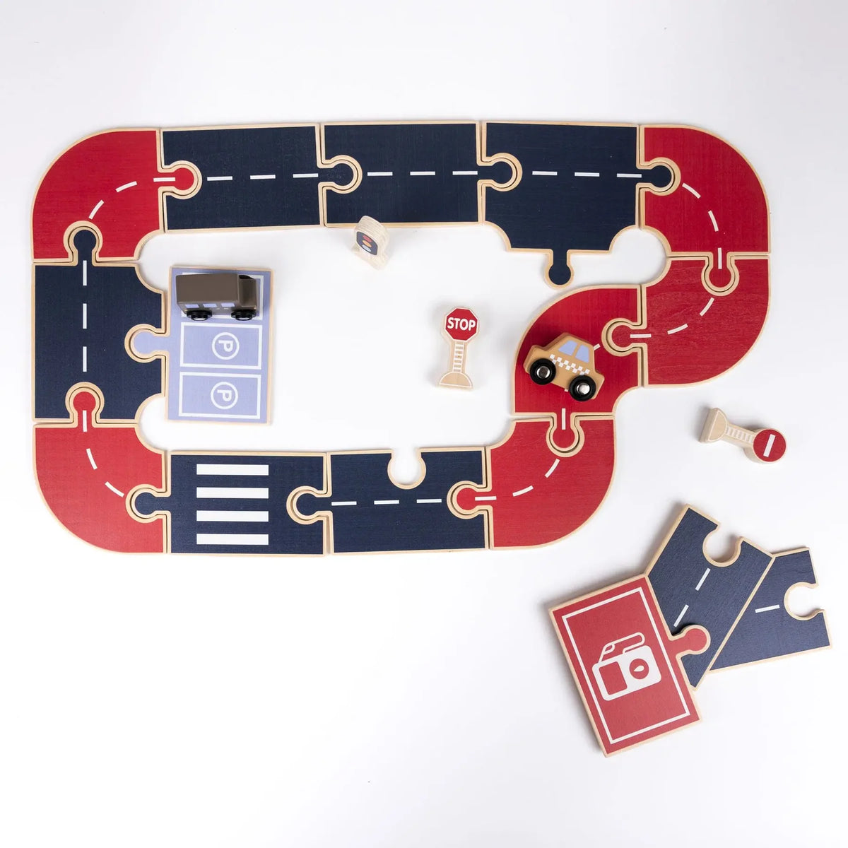 Auto's op de Weg – Houten autobaan met accessoires van FSC-hout – Egmont Toys