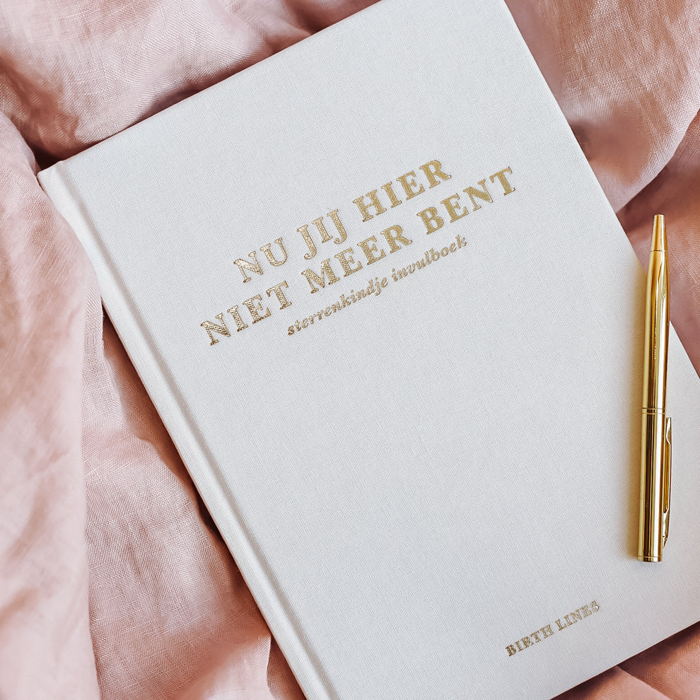 Nu jij hier niet meer bent – Keepsake Memory Book for Baby Loss – Birth Lines