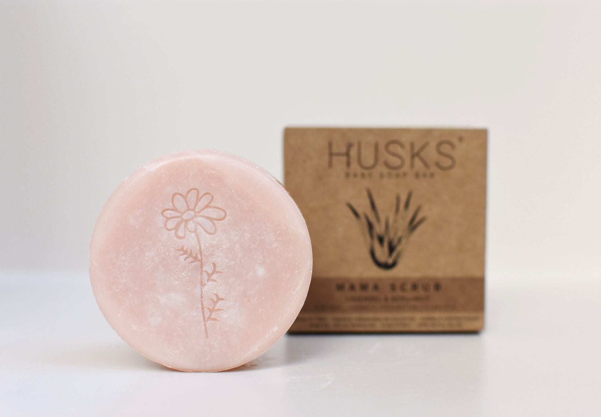 HUSKS - Mama Scrub Bar - Lavendel & bergamot - Aroma therapeutisch - 100% natuurlijk - SLES vrij - zeep voor doosje