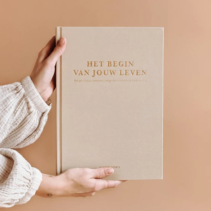Het begin van jouw leven – Livre de grossesse et de bébé tout-en-un de 0 à 1 an – Birth Lines
