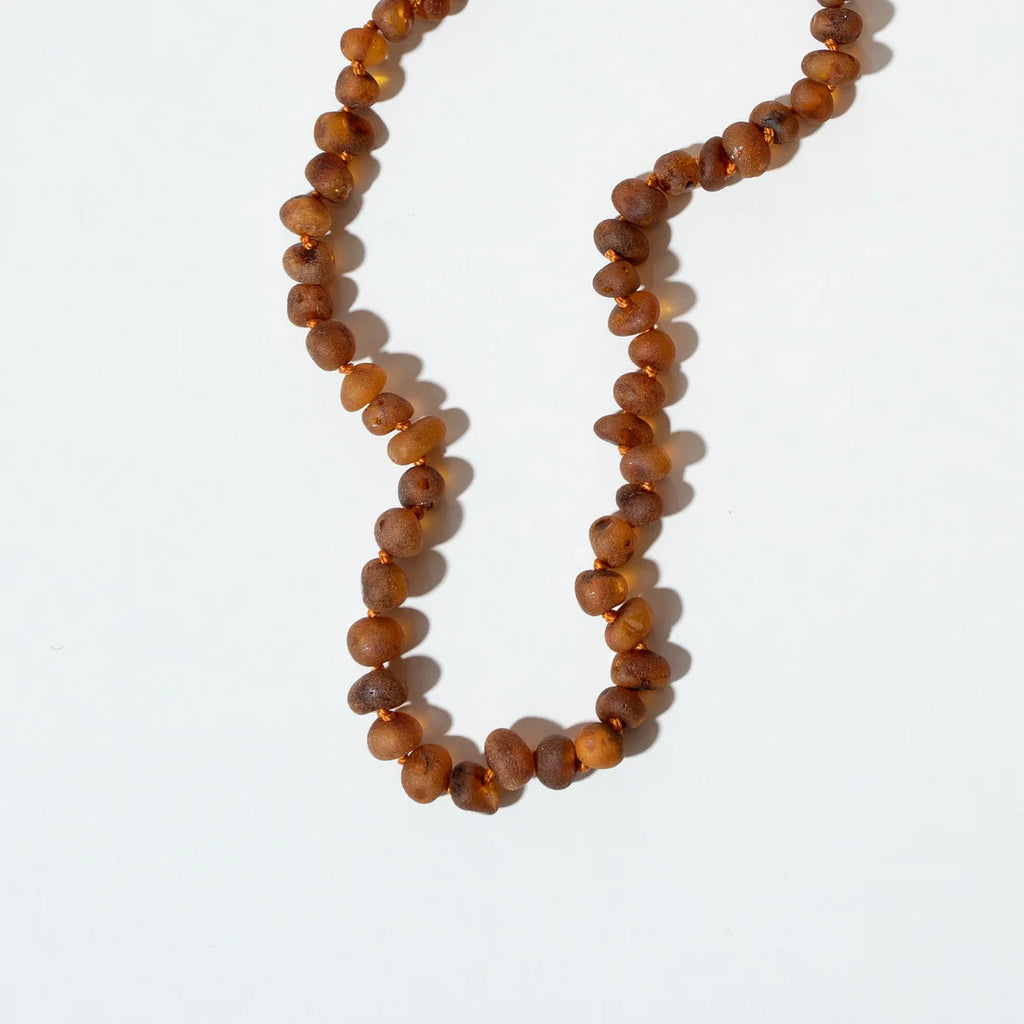 Raw Caramel Adult Necklace – Women's raw caramel amber necklace – Nirrimis