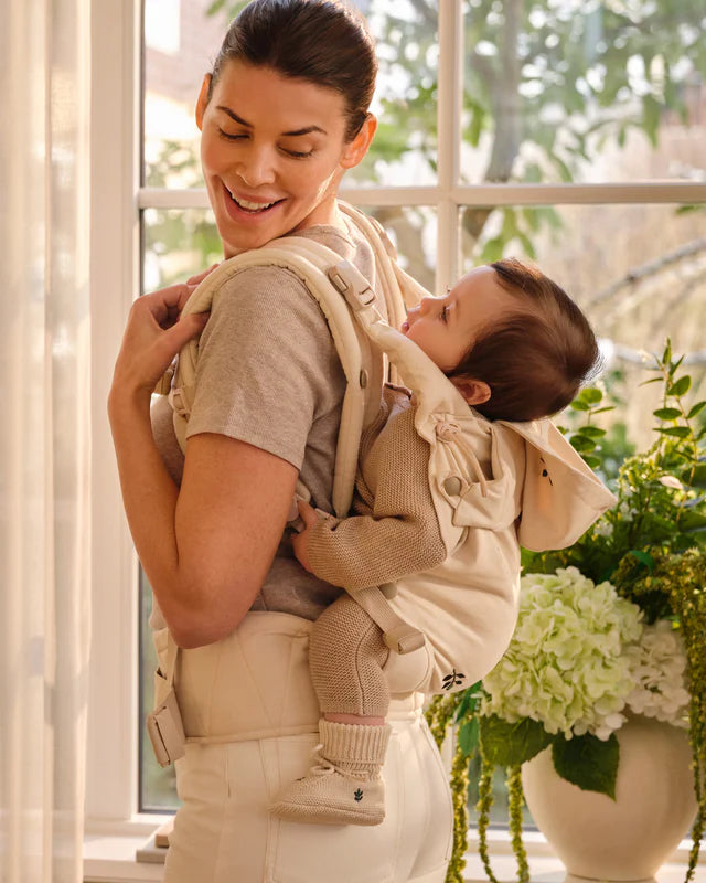 Ergonomic Baby Carrier - Organic cotton - Magnetic buckles - Beige - Moonboon