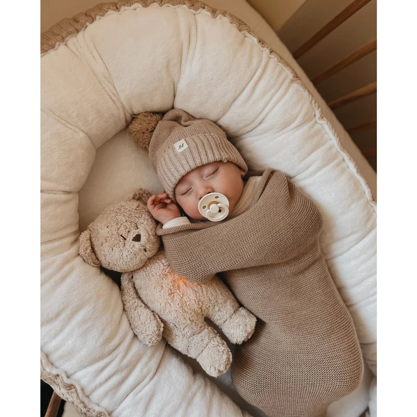 Knuffelbeer met hartslag & white noise - The Humming Bear 2.0 - Biologisch GOTS katoen - Moonie