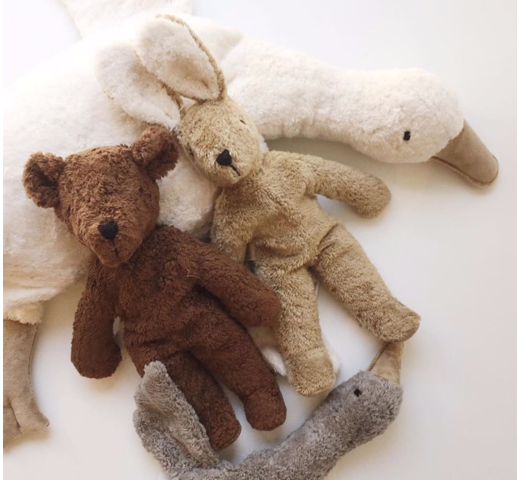 Floppy Kuscheltier Small - Bio-Baumwolle & Schafschurwolle - Brown - Senger Naturwelt