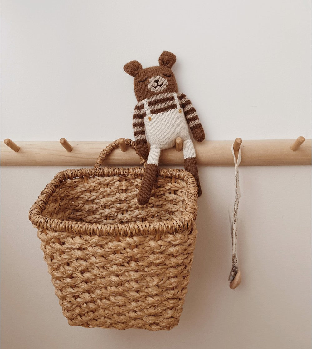 Knitted cuddly bear/teddy - Ecru overalls - Alpaca wool - Main Sauvage