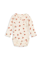 Minnie Newborn Body – Rosa Rouge – Wickelbody mit Blumenprint – GOTS Bio-Baumwolle – Konges Sløjd